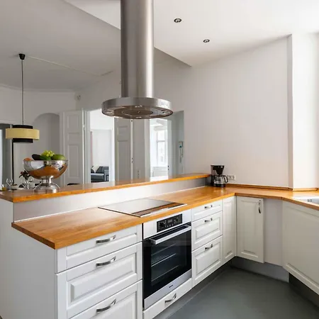 Apartment Chic Apartment In Vibrant Area By Copenhagen Canals