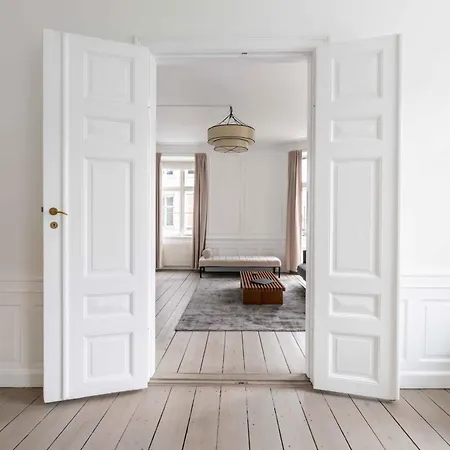 Chic Apartment In Vibrant Area By Copenhagen Canals Apartment *