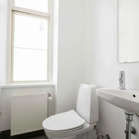 Apartment Chic Apartment In Vibrant Area By Copenhagen Canals *