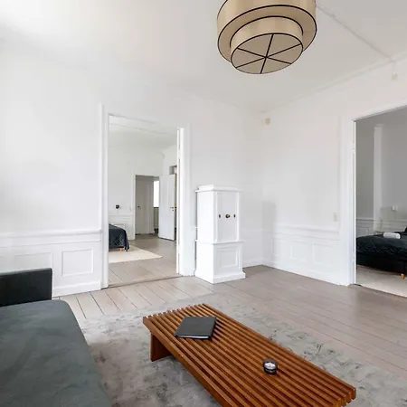 Apartment Chic Apartment In Vibrant Area By Copenhagen Canals Copenhagen