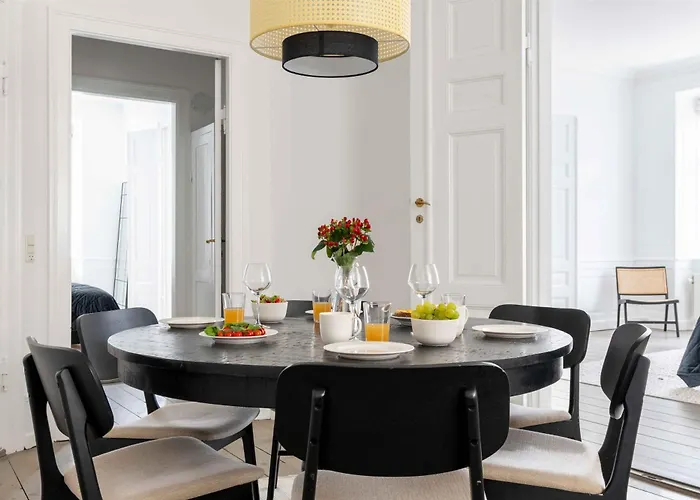 Chic In Vibrant Area By Canals * Kopenhagen