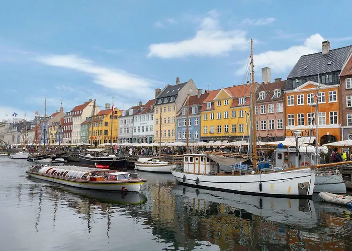 Chic In Vibrant Area By Canals * Kopenhagen